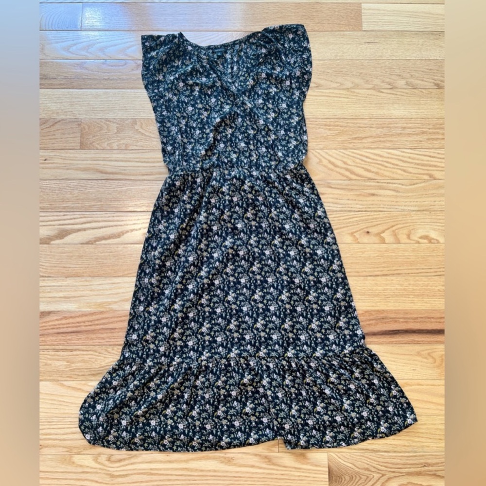 JCrew mercantile sleeveless ruffle dress